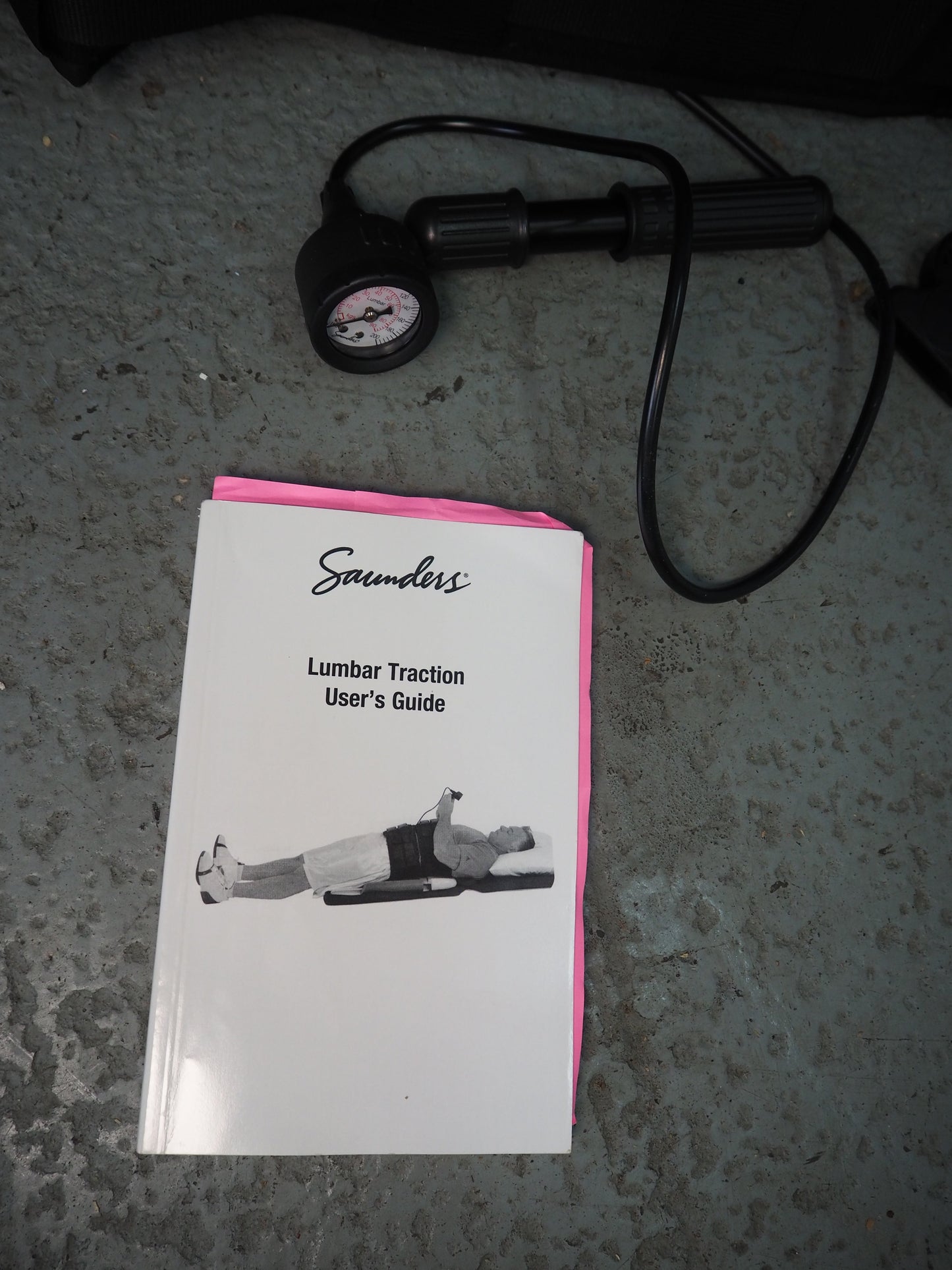 Saunders Lumbar Traction Spinal Decompression Device In Case with Hand Pump