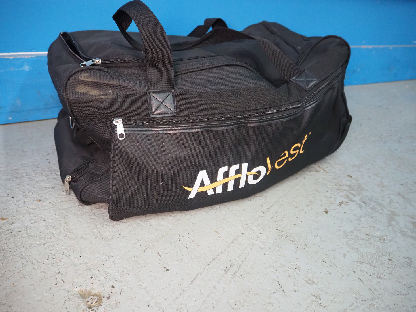 AffloVest Medical Vest with Remote and Charger - Afflo Vest 8300 Large