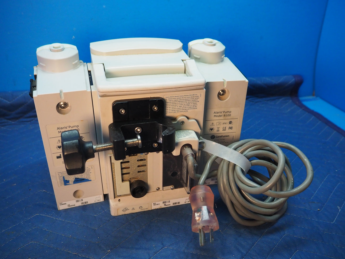 Carefusion Alaris PC PCA Pump Model 8015 with 2x 8100 Modules
