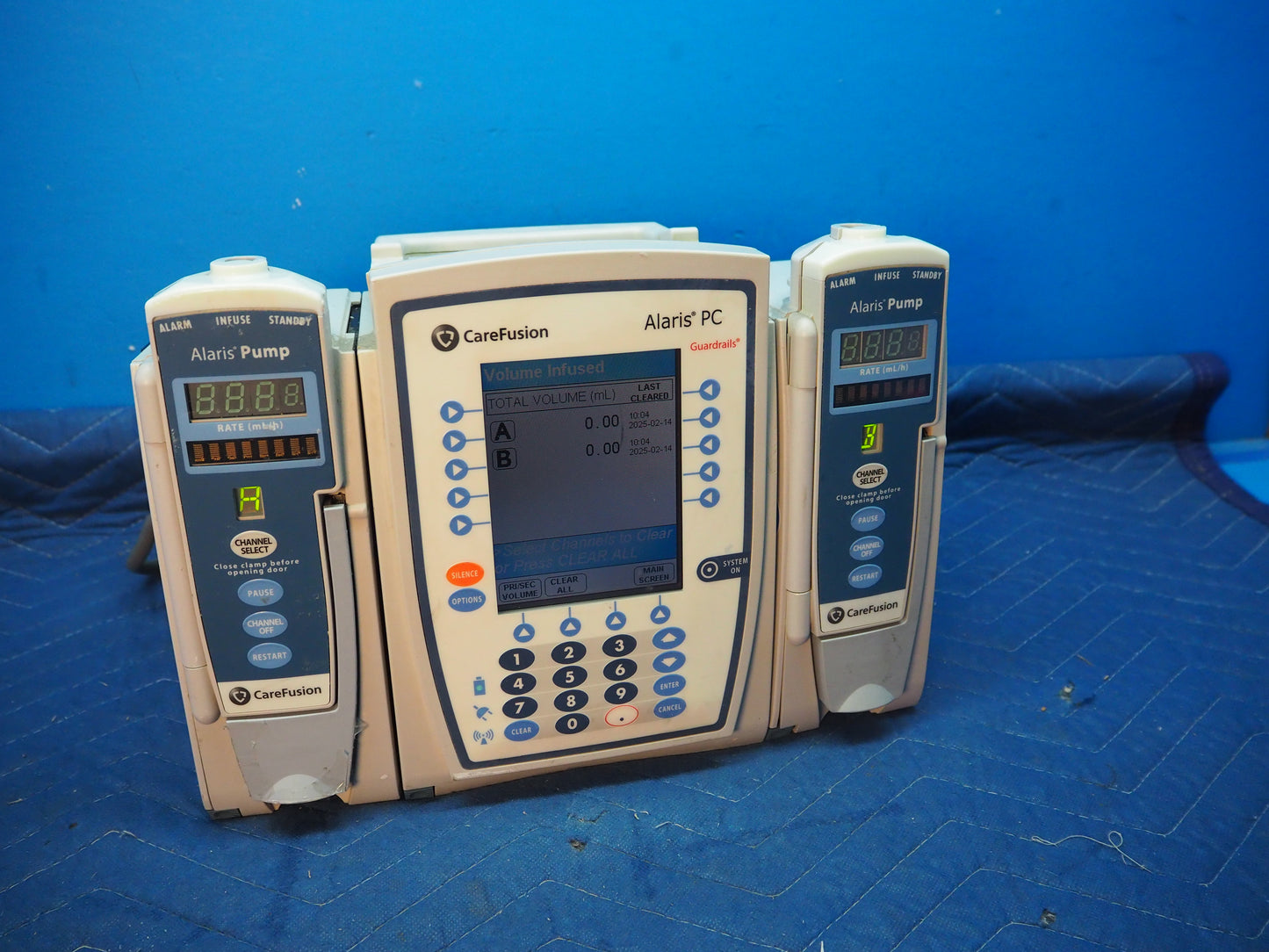 Carefusion Alaris PC PCA Pump Model 8015 with 2x 8100 Modules