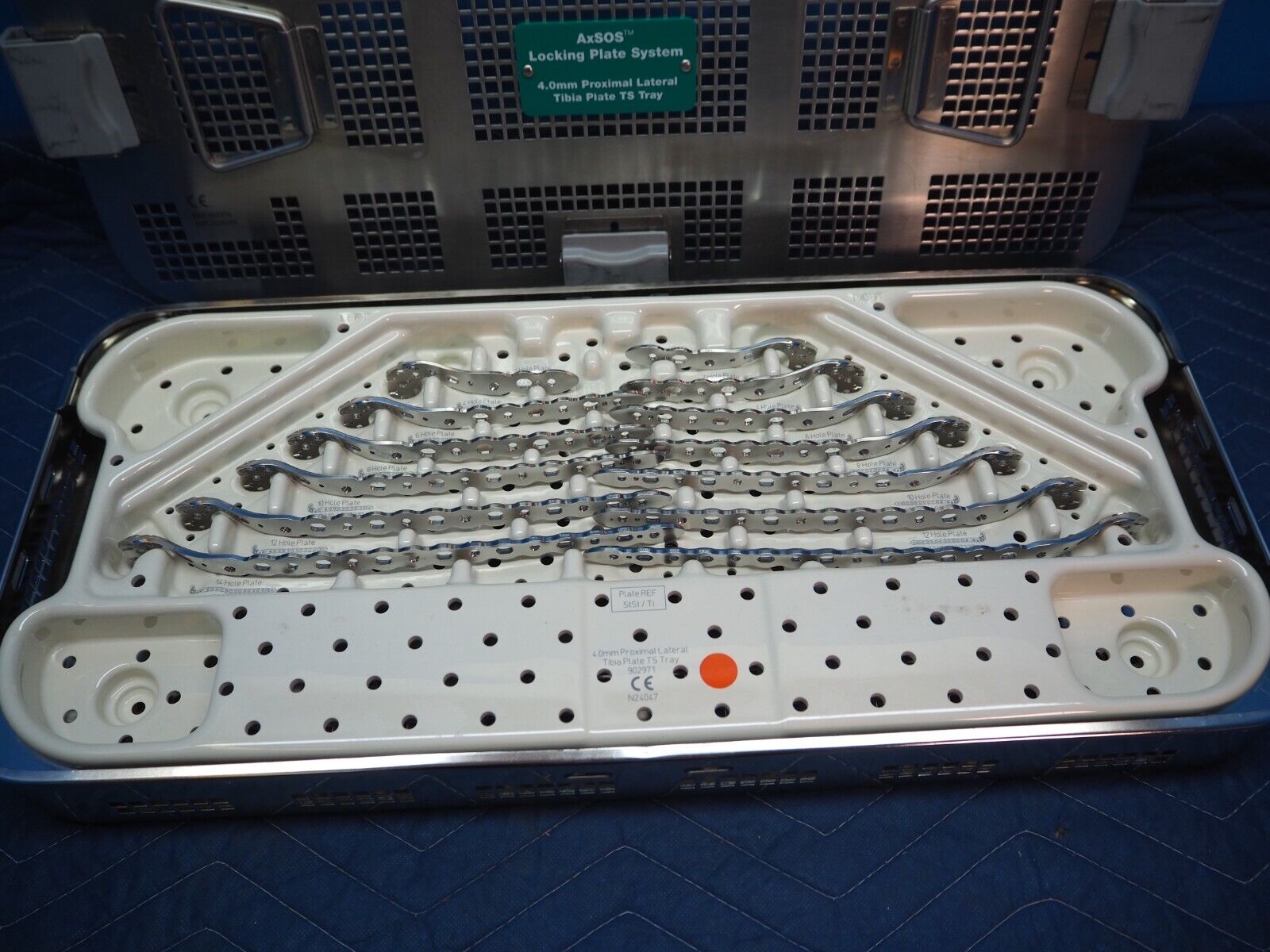 Stryker AxSOS Locking System 4.0mm Proximal Lateral Tibia Plate TS Tra ...
