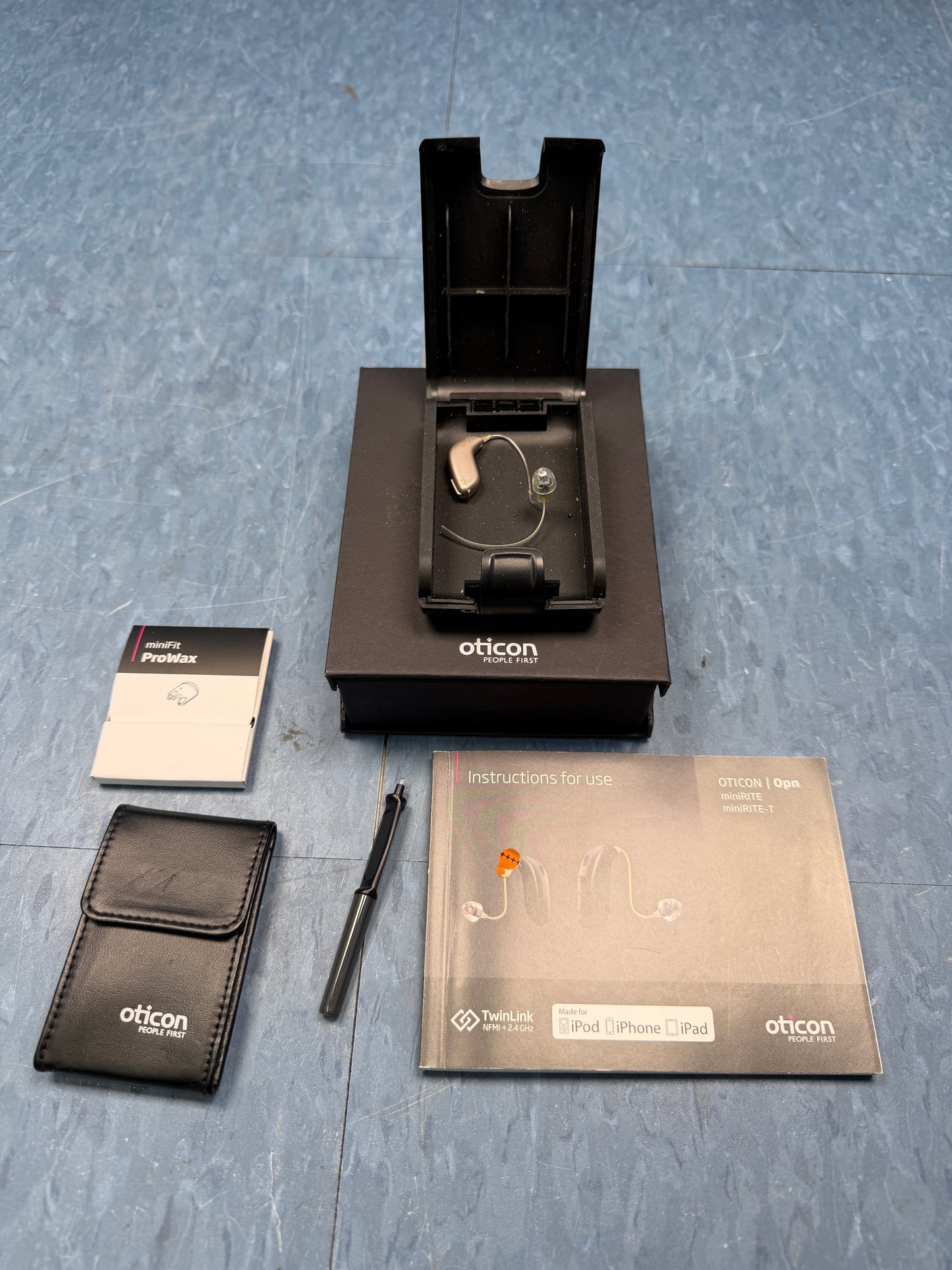 Rexton Oticon Opn 1 Hearing Aid With Case - One Ear Only