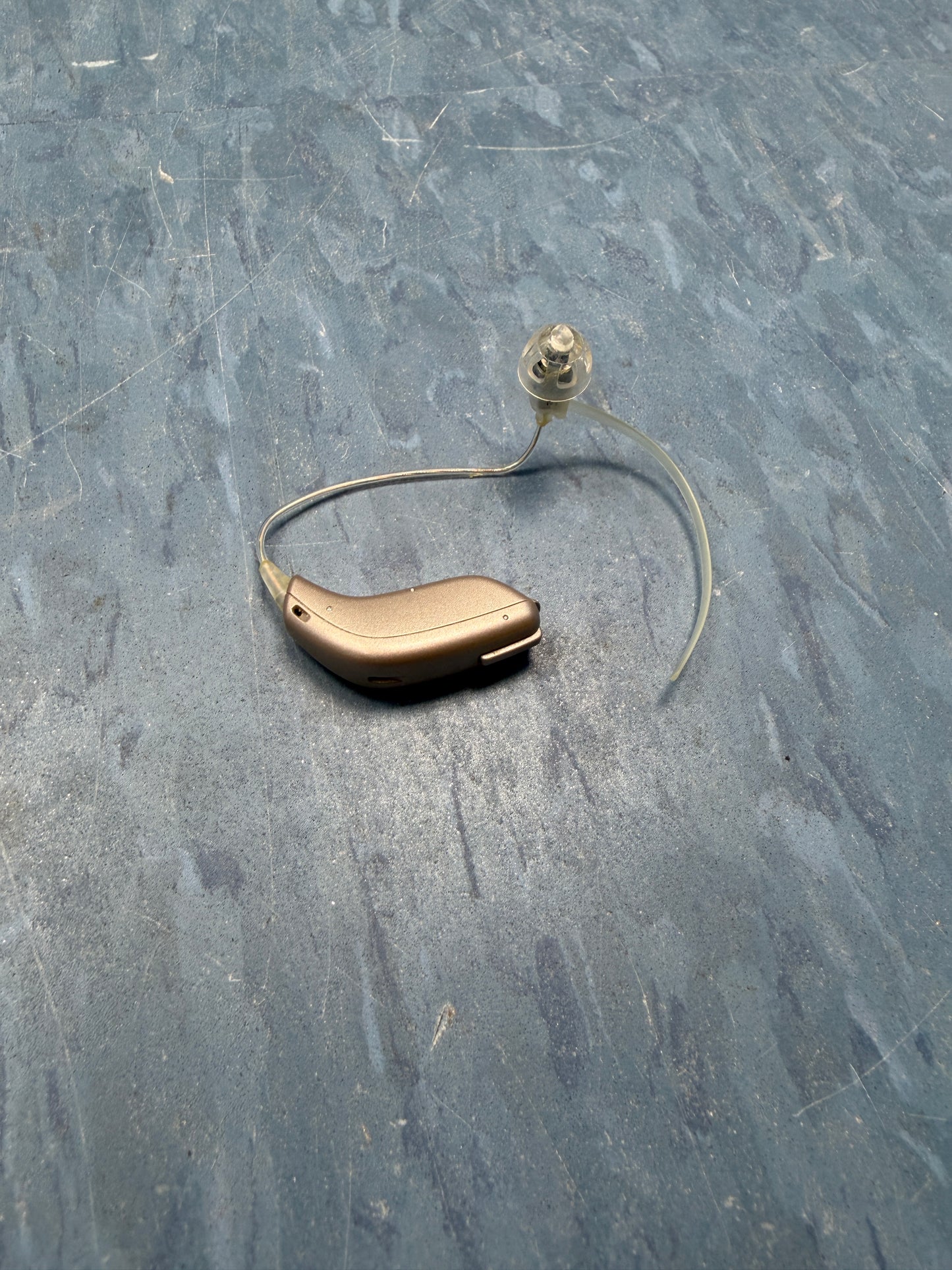 Rexton Oticon Opn 1 Hearing Aid With Case - One Ear Only