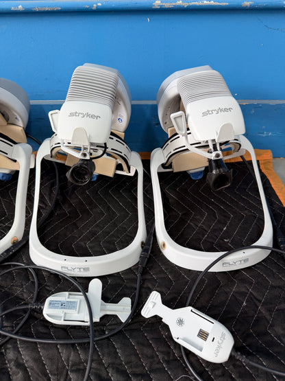 8x Stryker Flyte 0408-645-000 Surgical Helmets, Charger, 10 Batteries & 2x Headlights