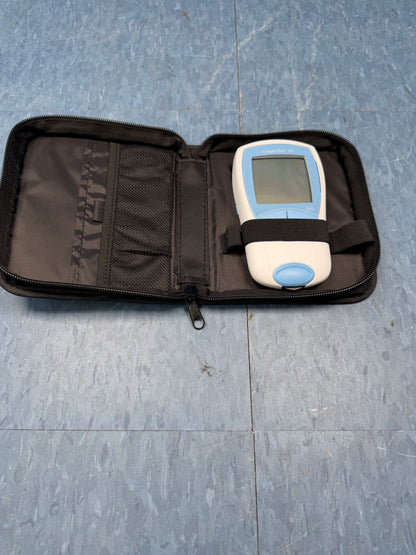Roche Coaguchek XS Coagulation Meter with Soft Case