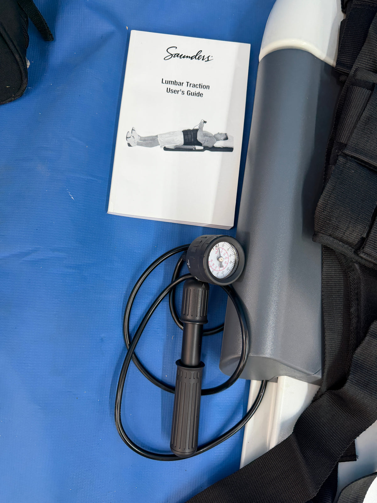 Saunders Lumbar Traction Spinal Decompression Device In Case with Hand Pump