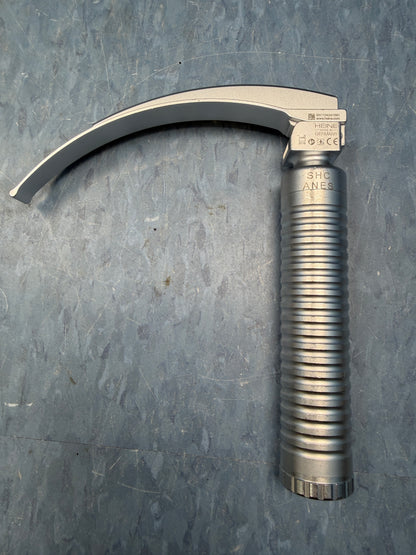 Heine EasyClean LED Laryngoscope Handle with 2 Blades  Mac 4 Classic + Blade- Ref. F-008.22.822 -