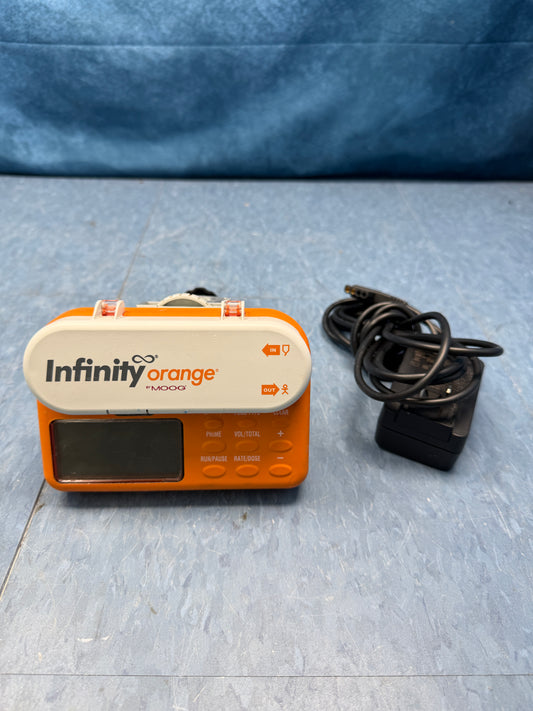 Moog Infinity Orange Small Volume Feeding Pump With Charger