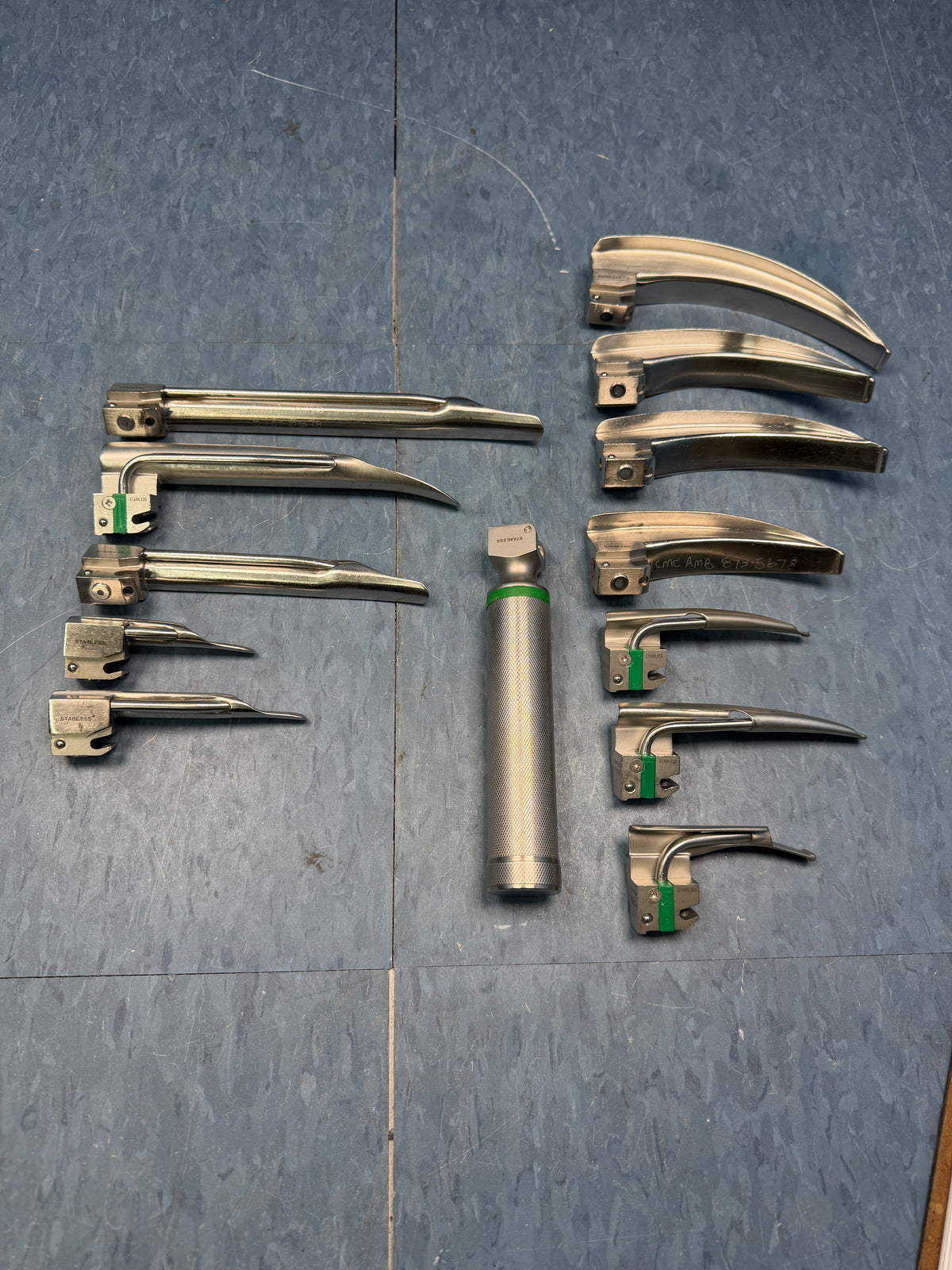 Greenline Sunmed Laryngoscope Set with Handle & 12x Macintosh & Miller Blades 0 1 2 3 4 3/SC R Shaw