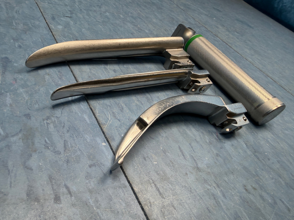 Laryngoscope Set with Handle & 3x Miller and Macintosh Blades - G-Mil 2, Miller 2 and G-Mac 3/SC