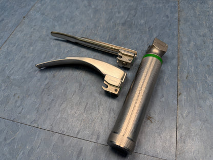 Laryngoscope Set with Handle & 2x Miller and Macintosh Blades - G-Mil 2 and G-Mac 3/SC