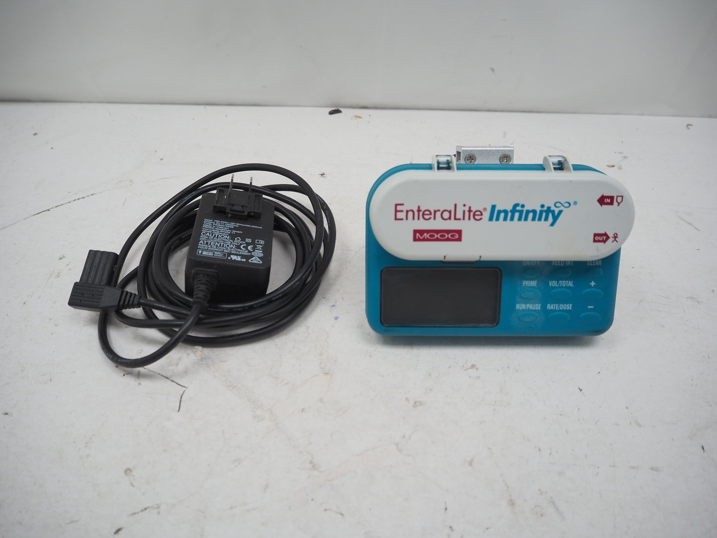 Zevex MOOG EnteraLite Infinity Feeding Pump with AC Charger and Pole Clamp