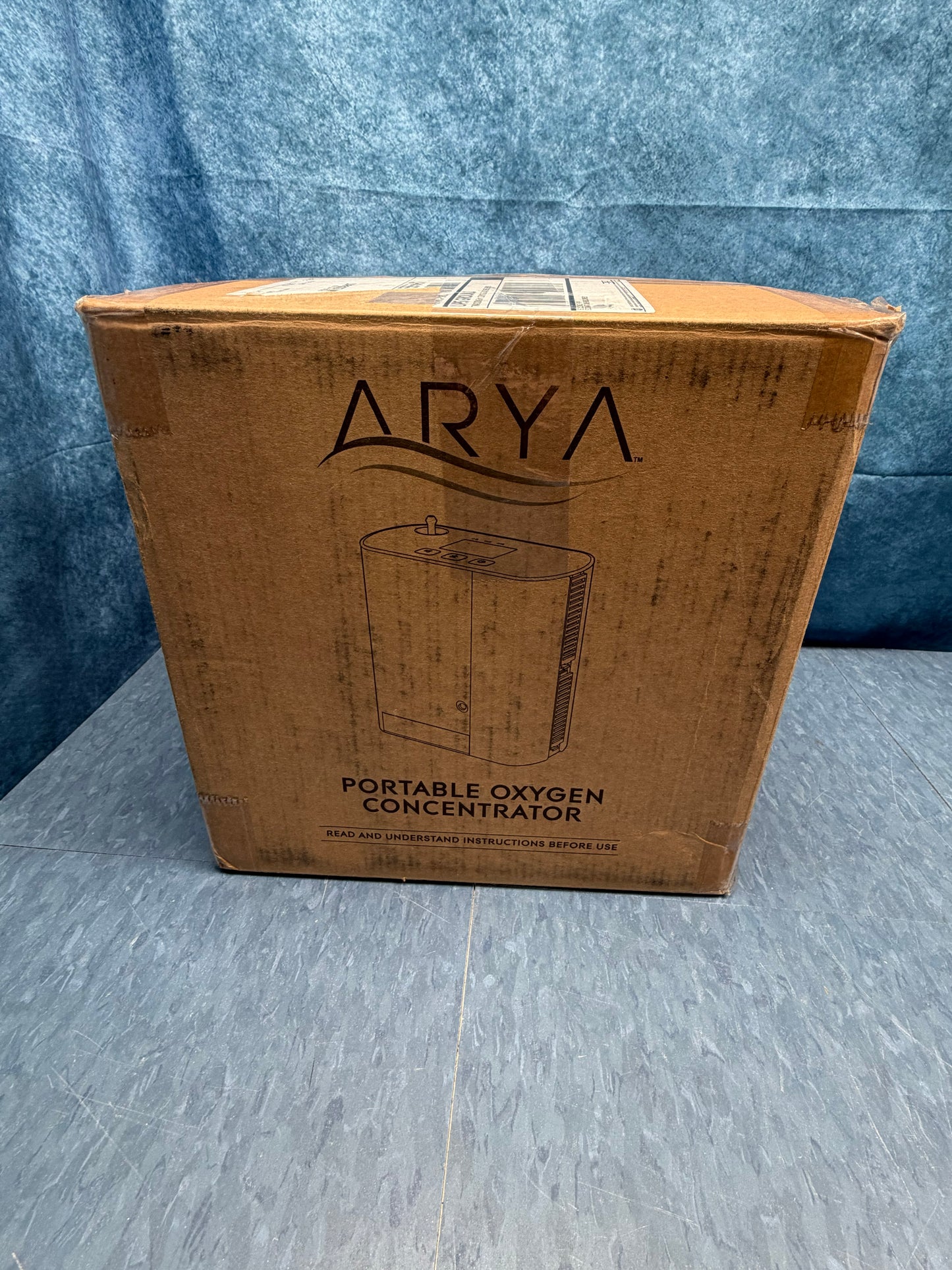 Arya Atvmin Portable Oxygen Concentrator with two batteries, AC Adaptor, DC Adaptor, Case and More