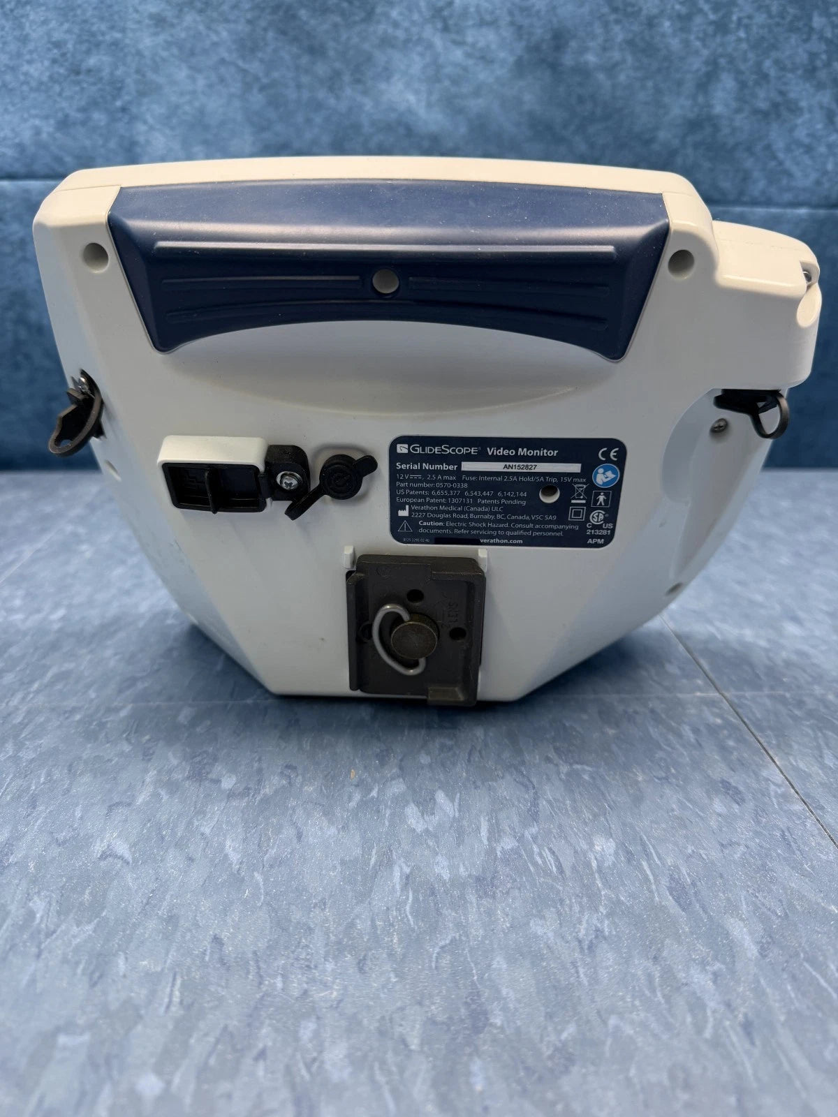 Verathon 0570-0338 GlideScope Video Monitor with 0570-0307 Baton & 20x LoPro S4