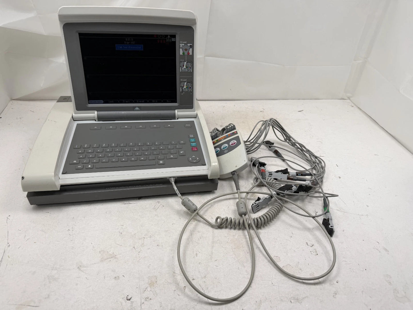 GE Marquette MAC 5000 EKG ECG With Cam-14 Acquisition Module
