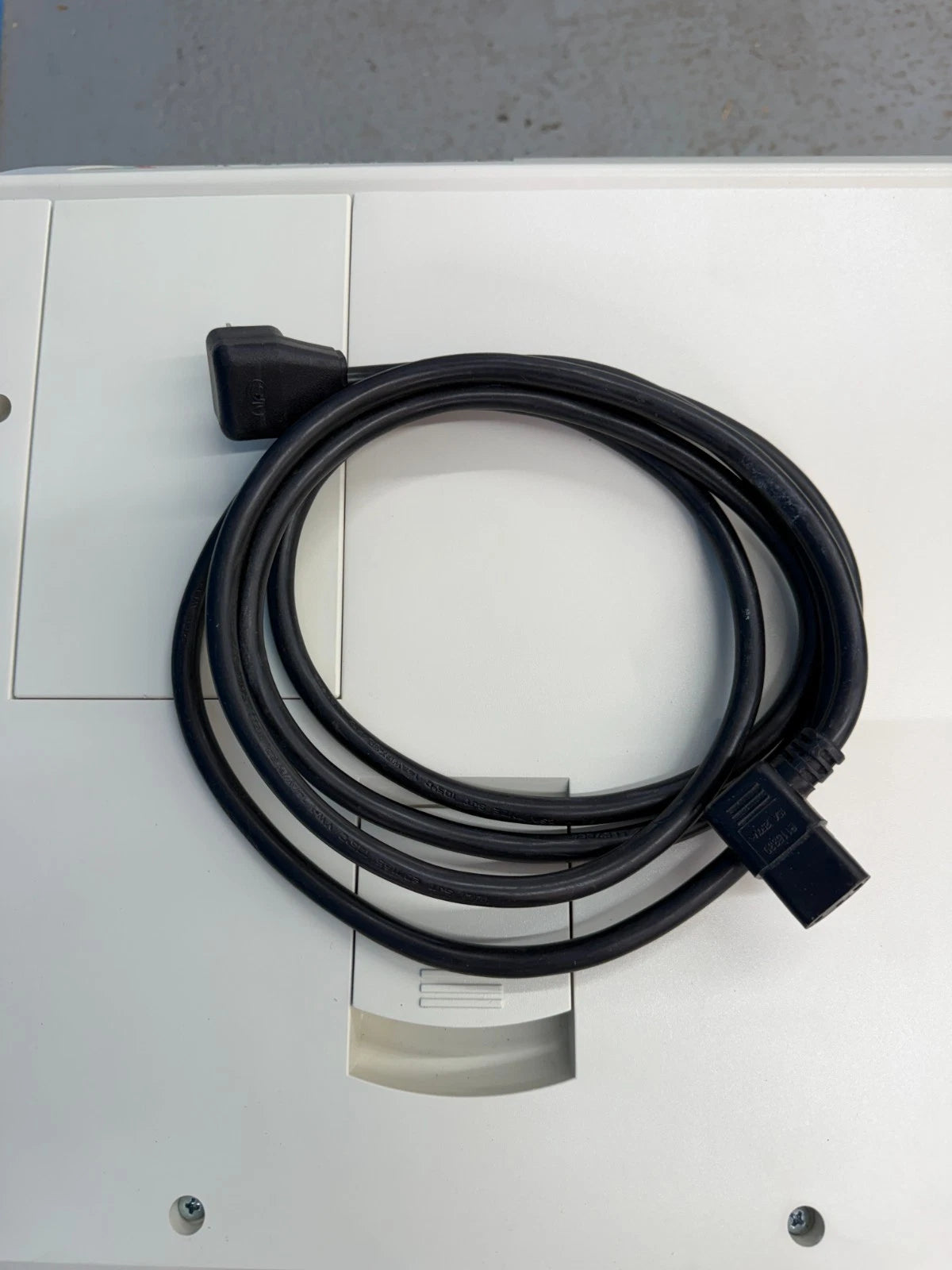 Midmark Ritter M9 Ultraclave Sterilizer Autoclave with only 255 Cycles